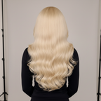 Perruque Blonde Ondulée de dos